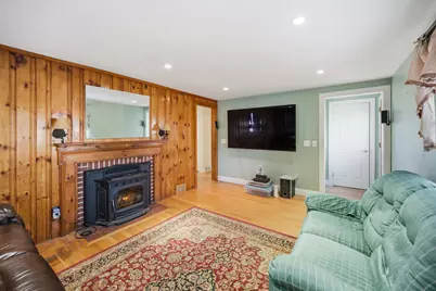 4 Hale Spring Road, Plaistow, NH 03865 - Photo 8