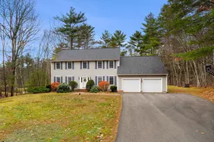 77 Stowell Rd, Bedford, NH 03110 - Photo 2