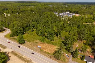 559 Calef Hwy, Barrington, NH 03825 - Photo 1