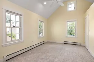 25 S Mill St, Portsmouth, NH 03801 - Photo 10