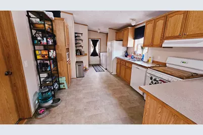 13 Atwood Street, Rochester, NH 03867 - Photo 6