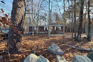 7 Langs Ln, Newmarket, NH 03857 - Photo 4
