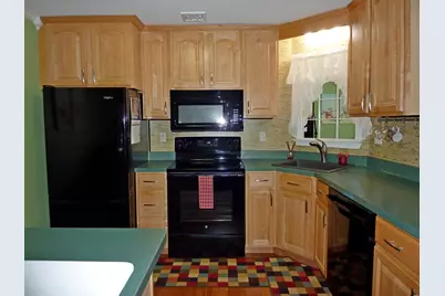 12 Ledgewood Hills Drive #302, Nashua, NH 03062 - Photo 6