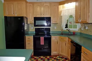 12 Ledgewood Hills Dr, Nashua, NH 03062 - Photo 6