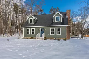 39 Mast Rd, Lee, NH 03861 - Photo 2