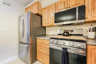 6 Pinehurst St, Hudson, NH 03051 - Photo 2