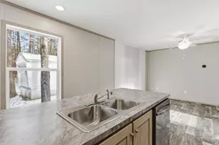 64 O&apos keefe Circle, Conway, NH 03860 - Photo 6