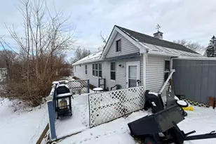 1 Highland Ave, Claremont, NH 03743 - Photo 20