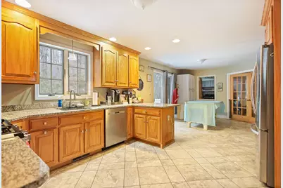 9 Village Drive, Atkinson, NH 03811 - Photo 6