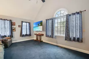 9 Village Dr, Atkinson, NH 03811 - Photo 12