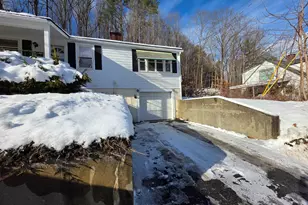 62 Mark St, Springfield, VT 05156 - Photo 24