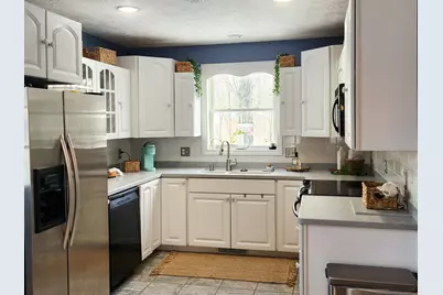 36 Wyman Street, Hillsboro, NH 03244 - Photo 14