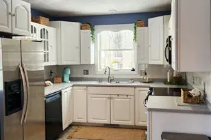 36 Wyman St, Hillsboro, NH 03244 - Photo 14