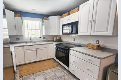 36 Wyman Street, Hillsboro, NH 03244 - Photo 16