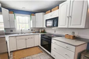 36 Wyman St, Hillsboro, NH 03244 - Photo 16