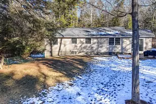 22 Bow Bog Rd, Bow, NH 03304 - Photo 6