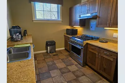 181 Knollwood Way, Manchester, NH 03102 - Photo 32