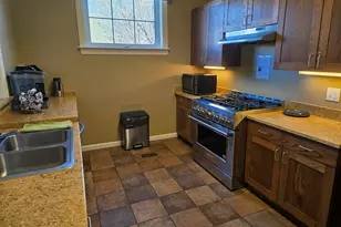 181 Knollwood Way, Manchester, NH 03102 - Photo 32