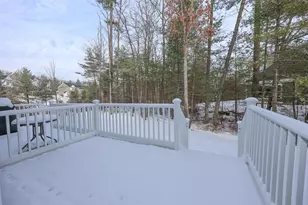 181 Knollwood Way, Manchester, NH 03102 - Photo 14