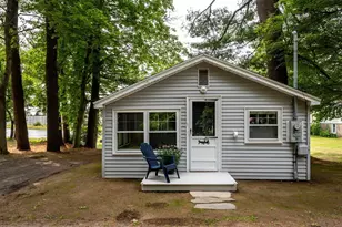 348 Dover Point Rd, Dover, NH 03820 - Photo 2