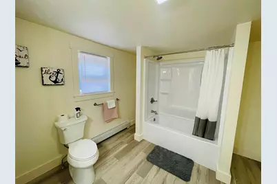 17 Arch Street, Laconia, NH 03246 - Photo 20