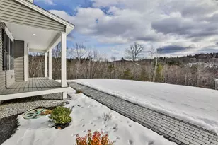 42 Ridgeview Ln, New Boston, NH 03070 - Photo 10