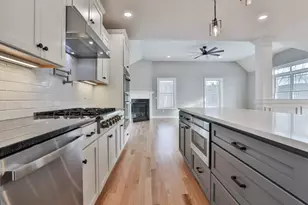 42 Ridgeview Ln, New Boston, NH 03070 - Photo 20