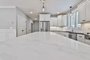 42 Ridgeview Ln, New Boston, NH 03070 - Photo 18