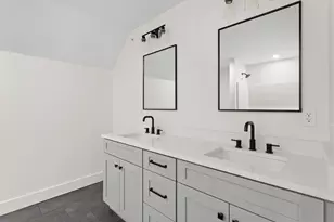 17 Sawmill Ln, New Boston, NH 03070 - Photo 16