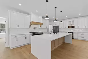 17 Sawmill Ln, New Boston, NH 03070 - Photo 4