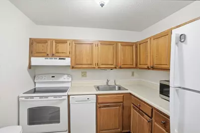 6133 The Terraces, Shelburne, VT 05482 - Photo 12