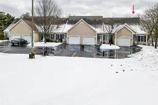 71 N High St, Derry, NH 03038 - Photo 2