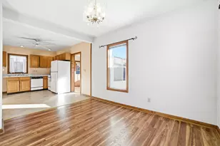 241 Porter St, Manchester, NH 03103 - Photo 10