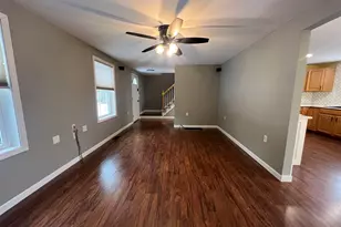 71 Jefferson Dr, Hillsboro, NH 03244 - Photo 8