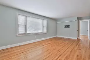 28 Stevens St, Nashua, NH 03060 - Photo 8