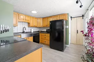 22 S Mast St, Goffstown, NH 03045 - Photo 24