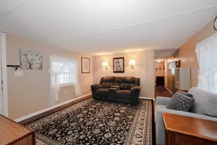 153 Leavitt Rd, Pittsfield, NH 03263 - Photo 6