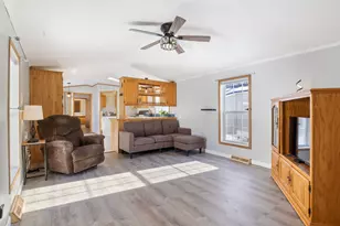 69 Polly Ann Park, Dover, NH 03820 - Photo 4