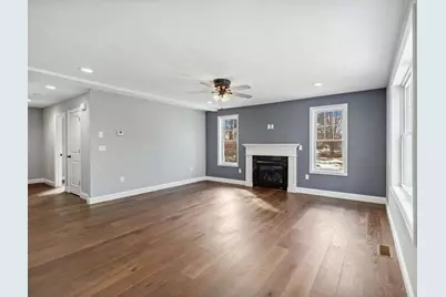 7 Buker Street, Nashua, NH 03064 - Photo 4