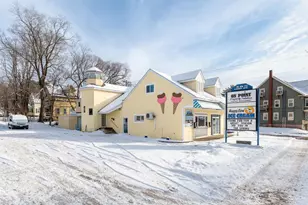 385 Union Ave, Laconia, NH 03246 - Photo 26