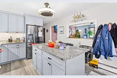 25 S Wilson Street, Manchester, NH 03103 - Photo 4