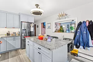 25 S Wilson St, Manchester, NH 03103 - Photo 4