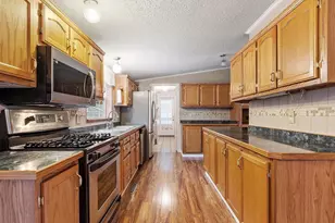 34 Dianne St, Nashua, NH 03062 - Photo 14