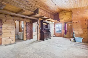 421 E Colebrook Rd, Colebrook, NH 03576 - Photo 6