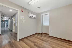 1 Mound Ct, Merrimack, NH 03054 - Photo 10