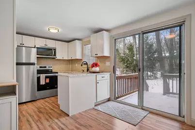 174 Fieldstone Drive, Londonderry, NH 03053 - Photo 8