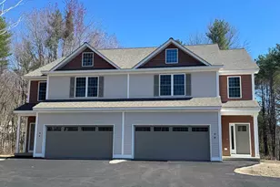 9B York Rd, Hudson, NH 03051 - Photo 1