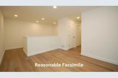 9A York Road, Hudson, NH 03051 - Photo 4