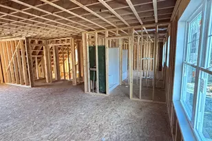 12 Mica Dr, Raymond, NH 03077 - Photo 8