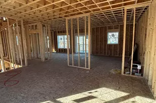 12 Mica Dr, Raymond, NH 03077 - Photo 4